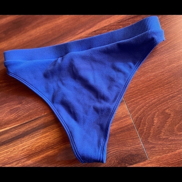 🌿SALE🌿 SHEIN NWOT Royal Blue High Waist Bikini  Bottom size Large - Picture 2 of 4